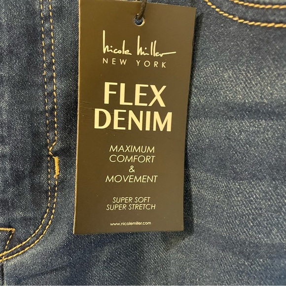 Nicole Miller Flex Denim Jeans. NWT. Size 14. High rise,kick boot. - Picture 4 of 11